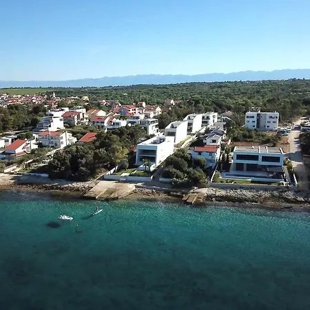 Venus And Aprilia - Luxury By The Coast פטרצ'אנה