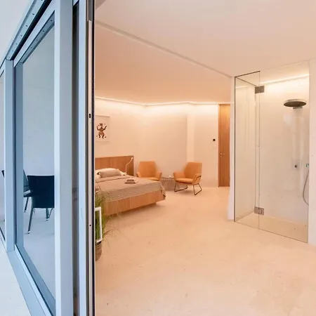 Villa Venus And Aprilia - Luxury By The Coast