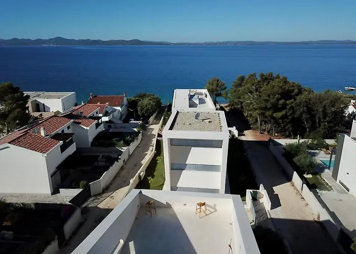 Venus And Aprilia - Luxury By The Coast Βίλα Petrcane