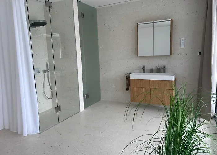 Venus And Aprilia - Luxury By The Coast